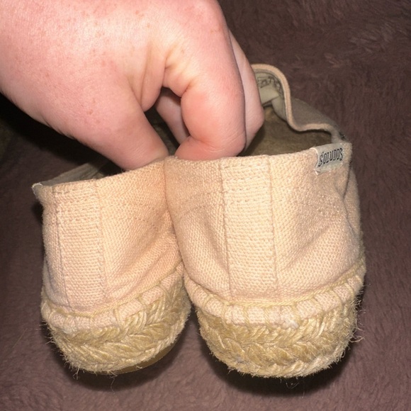 Soludos Women's cream Espadrilles flats 7.5 summer vacation beach - Picture 9 of 13